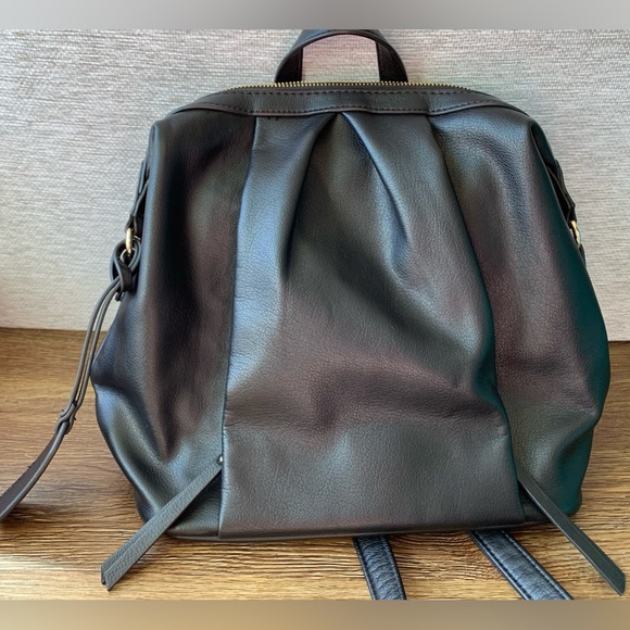 Sole Society Handbags - NWOT, Black Sole Society Fayth Backpack w/ Ability to Change to Crossbody